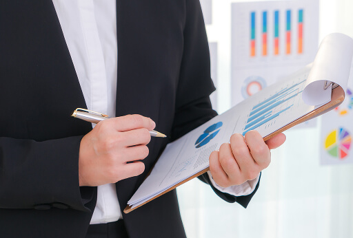 Develop leadership, skills, and learning ecosystems within client organizations.